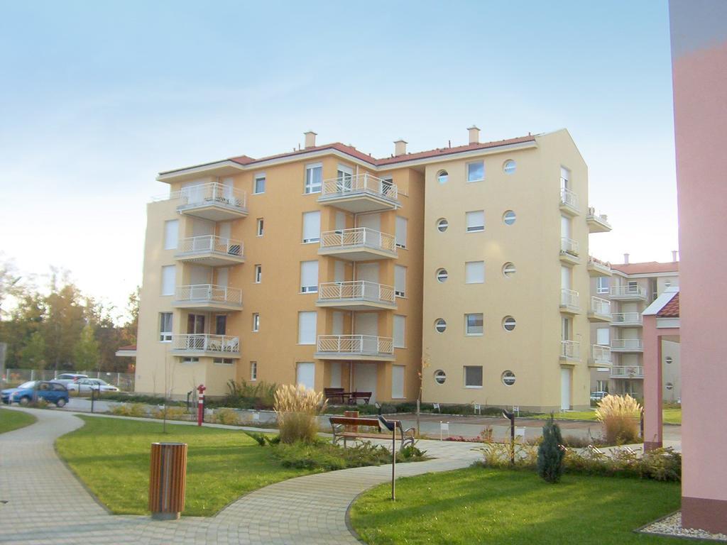 Apartment In Siofok/Balaton 19671 Kültér fotó